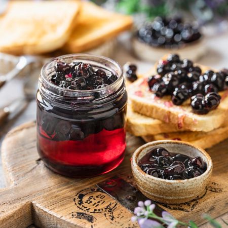 Krupiec jagody w miodzie - Polska