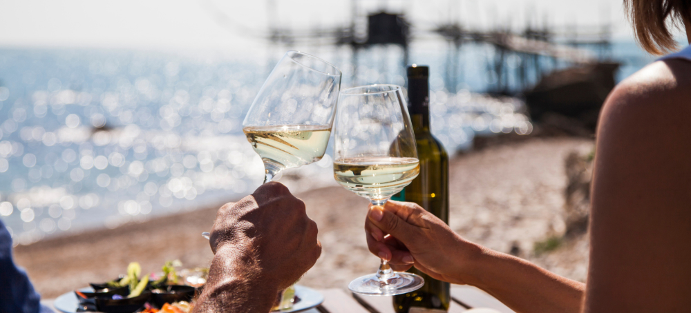 Wino i lato – połączenie doskonałe